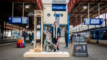 Cyclo Knitter by George Barratt-Jones